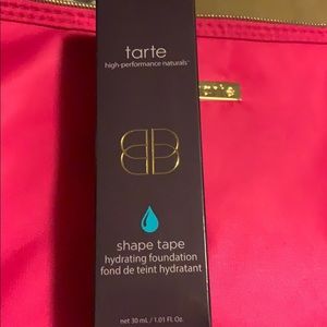 Tarte shape tape foundation